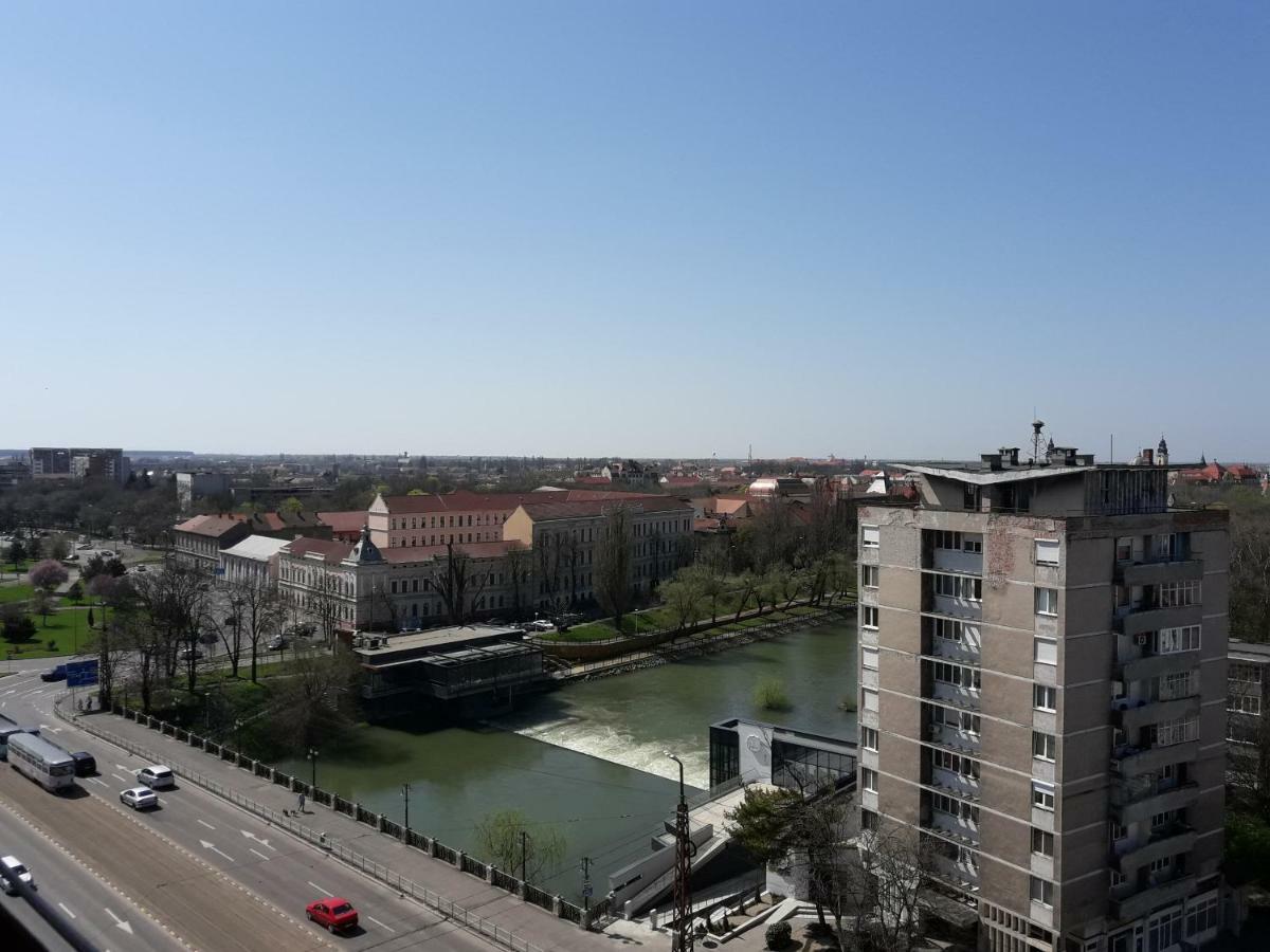 Ana'S Apartment Орадя Екстер'єр фото